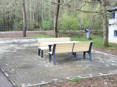 Rastplatz Rathaus Freisen April 2022